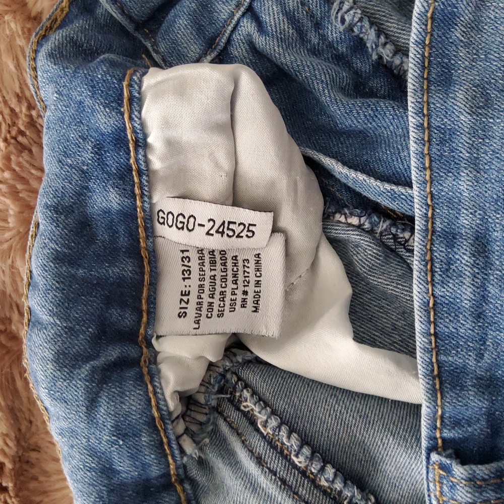 GoGo Jeans High Rise Distressed Shorts - Picture 4 of 4